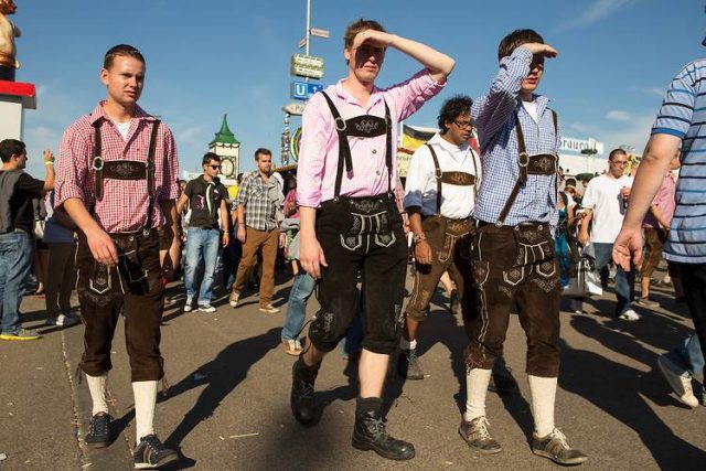 Bavarian Way of Wearing Lederhosen