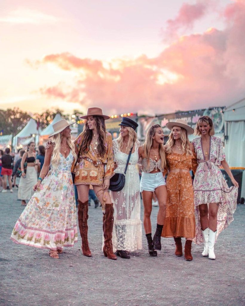 Women’s Boho Clothing Styling