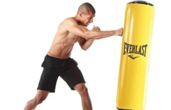What are the Disadvantages of a Punching Bag Workout? What are the Disadvantages of a Punching Bag Workout