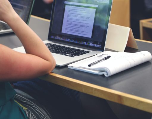 Top 3 Paraphrasing Tools for Bloggers and online content developers Paraphrasing Tools for Bloggers