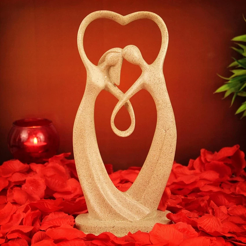 TIED RIBBONS Showpiece Gift Set