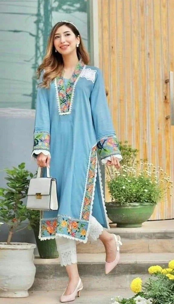 Women Viscose Rayon Kurta Pant Set