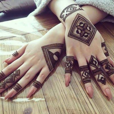 Geometric Mehndi Design