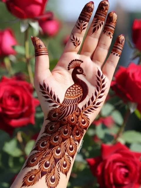 Simple Peacock-Inspired Mehndi Design